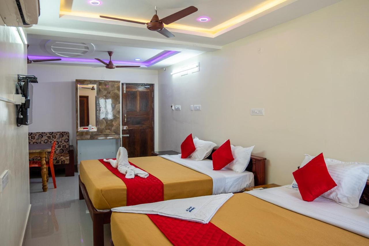 Le Suresh Guest House Пудучеррі Екстер'єр фото
